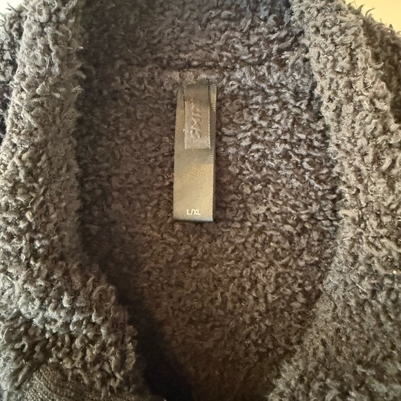 SKIMS Cozy Cropped Pullover + Jogger Set - Picture 7 of 8